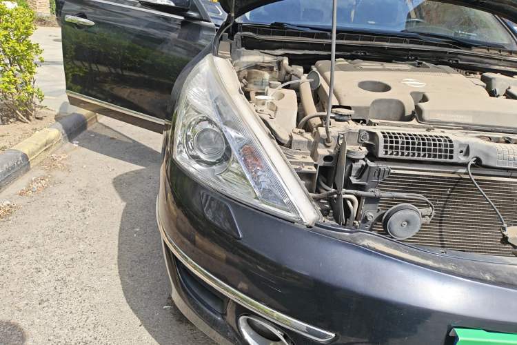 Used Nissan Teana 2012 2.5L XV Cloud Security Edition Right Front Headlight