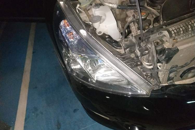 Used Nissan Teana 2012 2.0L XL Smart Enjoyment Version Right Front Headlight