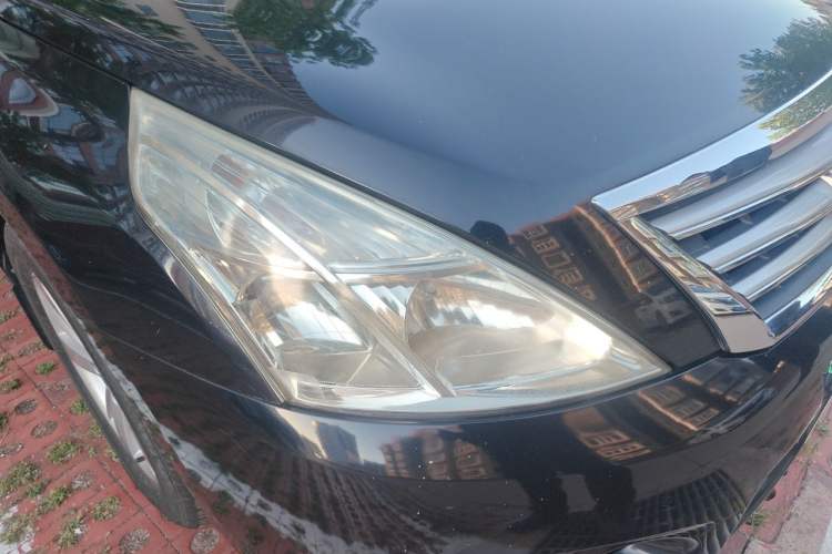 Used Nissan Teana 2012 2.0L XL Smart Enjoyment Version Right Front Headlight