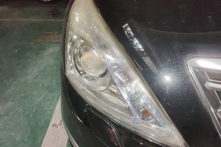Used Nissan Teana 2012 2.5L XV Cloud Security Edition Right Front Headlight