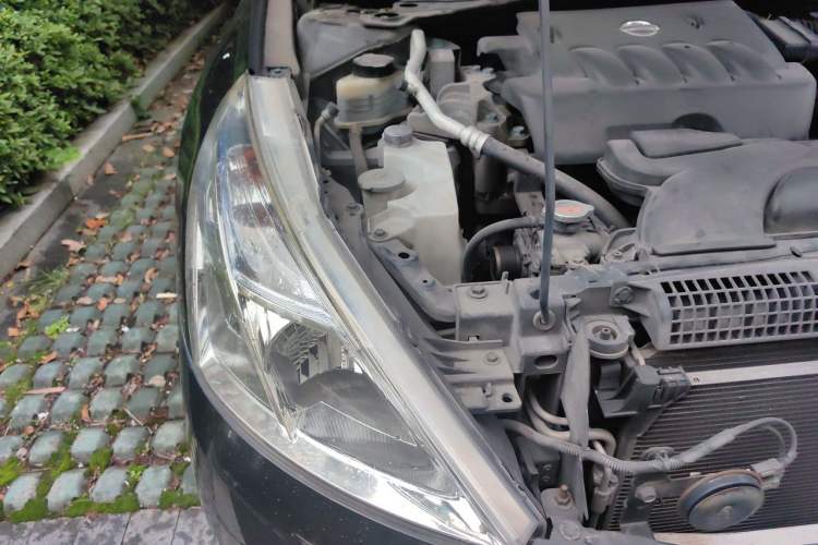 Used Nissan Teana 2012 2.0L XL Smart Enjoyment Version Right Front Headlight
