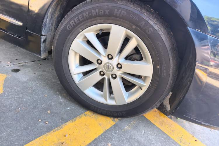Used Nissan Teana 2012 2.5L XL Smart Enjoyment Version Right Front Wheel Hub