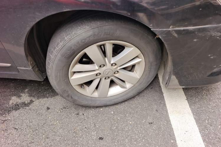 Used Nissan Teana 2012 2.0L XL Smart Enjoyment Version Right Front Wheel Hub