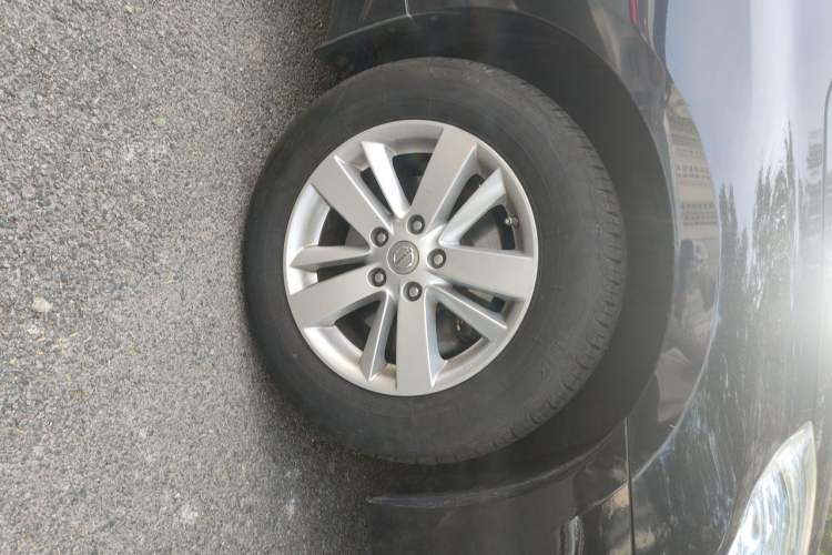 Used Nissan Teana 2012 2.0L XL Smart Enjoyment Version Right Front Wheel Hub