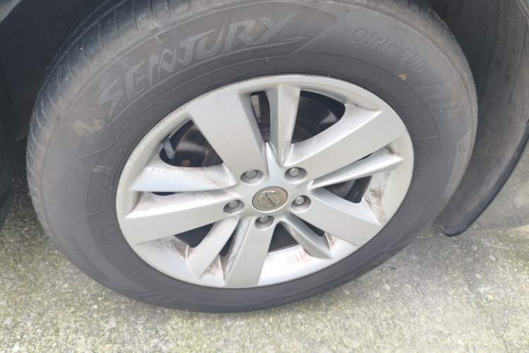 Used Nissan Teana 2012 2.0L XL Smart Enjoyment Version Right Front Wheel Hub