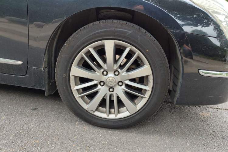Used Nissan Teana 2012 2.5L XV Cloud Security Edition Right Front Wheel Hub