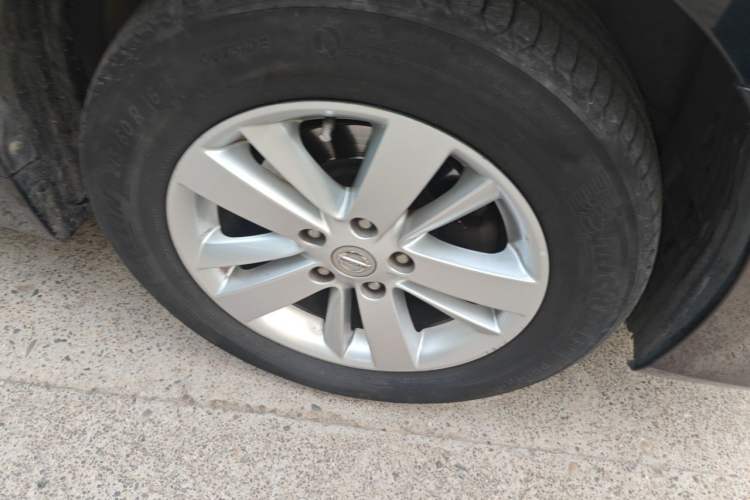 Used Nissan Teana 2012 2.5L XL Smart Enjoyment Version Right Front Wheel Hub