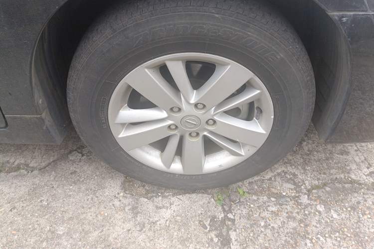 Used Nissan Teana 2012 2.5L XL Smart Enjoyment Version Right Front Wheel Hub