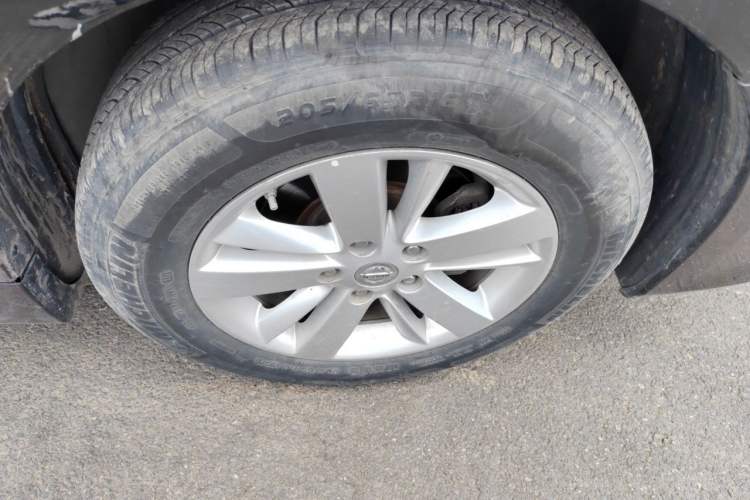 Used Nissan Teana 2012 2.0L XL Smart Enjoyment Version Right Front Wheel Hub