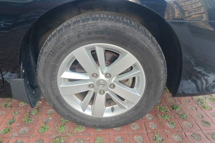 Used Nissan Teana 2012 2.0L XL Smart Enjoyment Version Right Front Wheel Hub