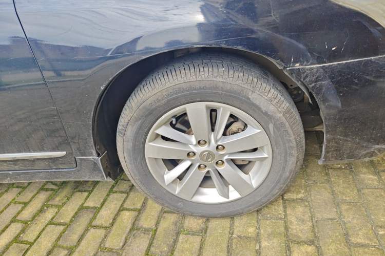 Used Nissan Teana 2012 2.0L XL Smart Enjoyment Version Right Front Wheel Hub