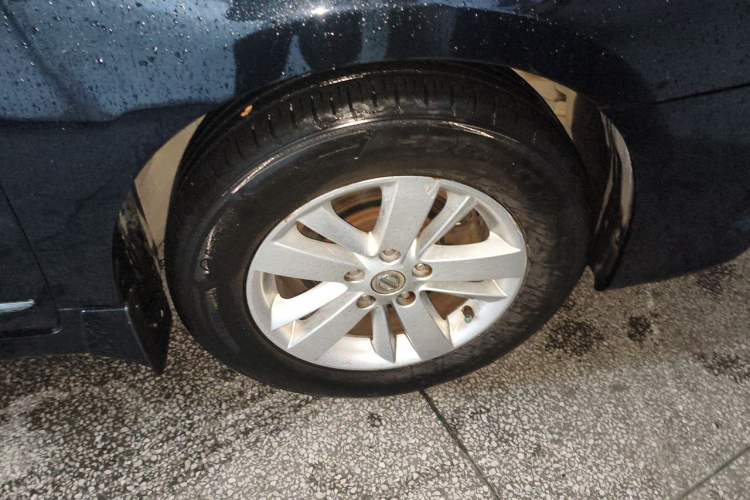 Used Nissan Teana 2012 2.5L XL Smart Enjoyment Version Right Front Wheel Hub