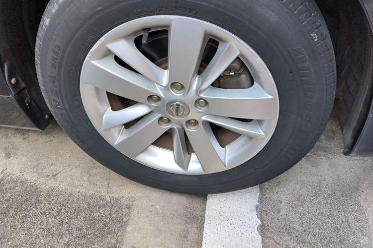 Used Nissan Teana 2012 2.0L XL Smart Enjoyment Version Right Front Wheel Hub