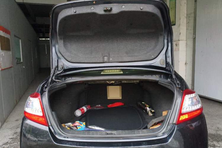 Used Nissan Teana 2012 2.5L XL Smart Enjoyment Version Trunk