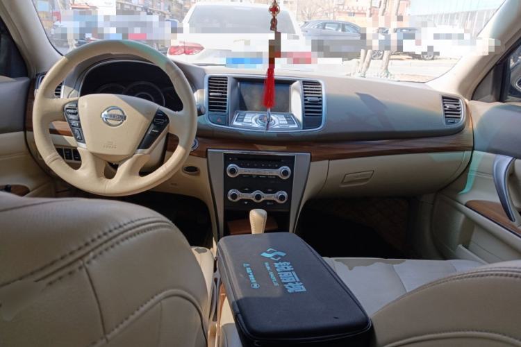 Used Nissan Teana 2012 2.5L XL Smart Enjoyment Version Center Console
