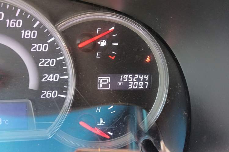 Used Nissan Teana 2012 2.5L XL Smart Enjoyment Version Odometer Close Up