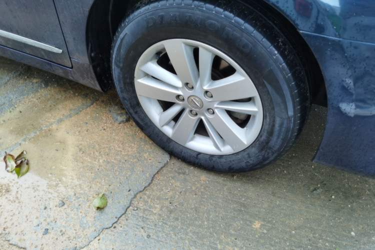 Used Nissan Teana 2012 2.5L XL Smart Enjoyment Version Right Front Wheel Hub