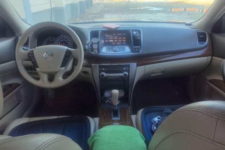 Used Nissan Teana 2012 2.0L XL Smart Enjoyment Version Center Console