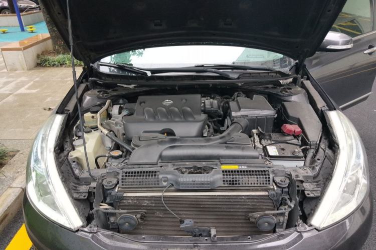 Used Nissan Teana 2012 2.0L XL Smart Enjoyment Version Engine Bay