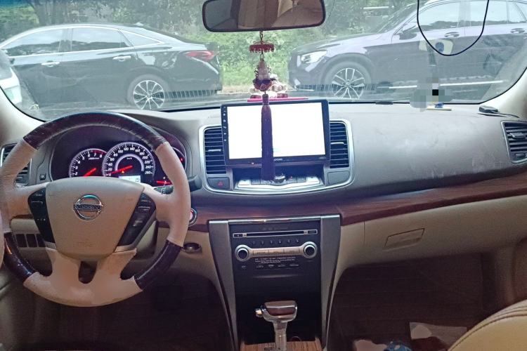 Used Nissan Teana 2012 2.5L XL Smart Enjoyment Version Center Console