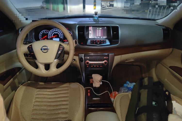 Used Nissan Teana 2012 2.5L XL Smart Enjoyment Version Center Console