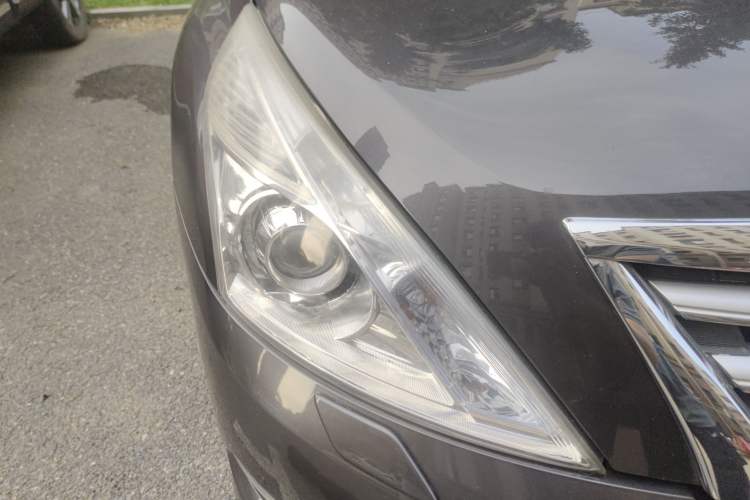 Used Nissan Teana 2012 2.5L XL Smart Enjoyment Version Right Front Headlight
