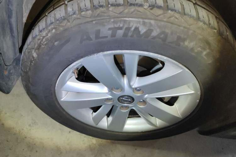 Used Nissan Teana 2012 2.5L XL Smart Enjoyment Version Right Front Wheel Hub