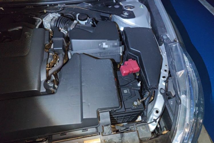 Used Nissan Teana 2012 2.5L XL Smart Enjoyment Version Engine Bay Left