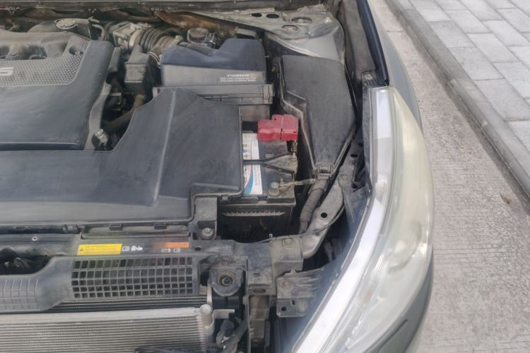 Used Nissan Teana 2012 2.5L XV Cloud Security Edition Engine Bay Left