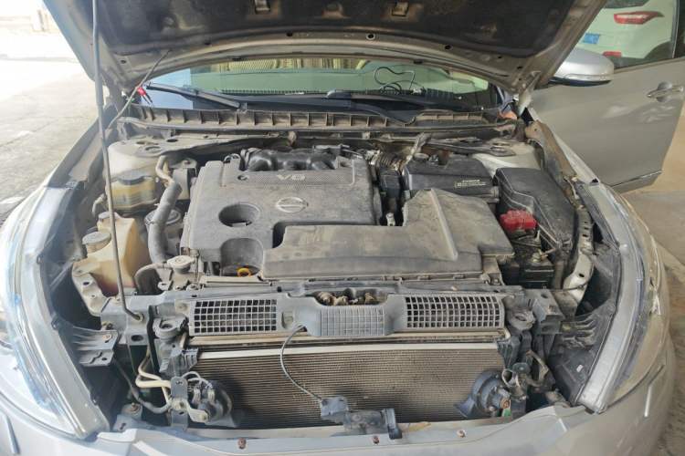 Used Nissan Teana 2012 2.5L XL Smart Enjoyment Version Engine Bay