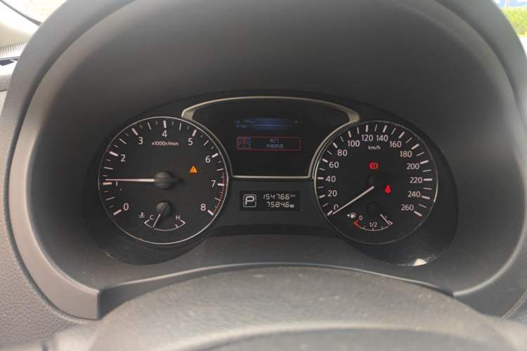 Used Nissan Teana 2012 2.0L XL Smart Enjoyment Version Odometer Close Up