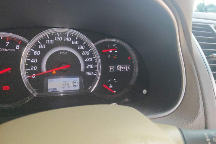 Used Nissan Teana 2012 2.5L XL Smart Enjoyment Version Odometer Close Up