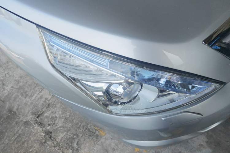 Used Nissan Teana 2012 2.5L XL Smart Enjoyment Version Right Front Headlight