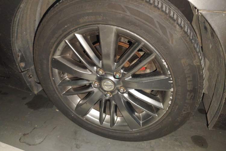 Used Nissan Teana 2012 2.5L XV VIP Cloud Security Edition Right Front Wheel Hub