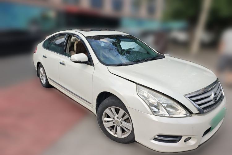 Used Nissan Teana 2012 2.0L XL Smart Enjoyment Version Front Right 45 Deg