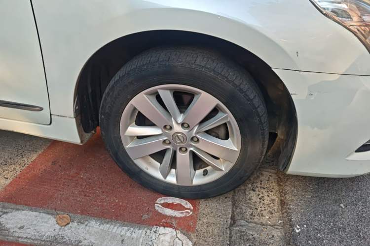 Used Nissan Teana 2012 2.0L XL Smart Enjoyment Version Right Front Wheel Hub