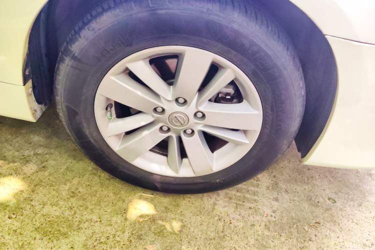 Used Nissan Teana 2012 2.0L XL Smart Enjoyment Version Right Front Wheel Hub