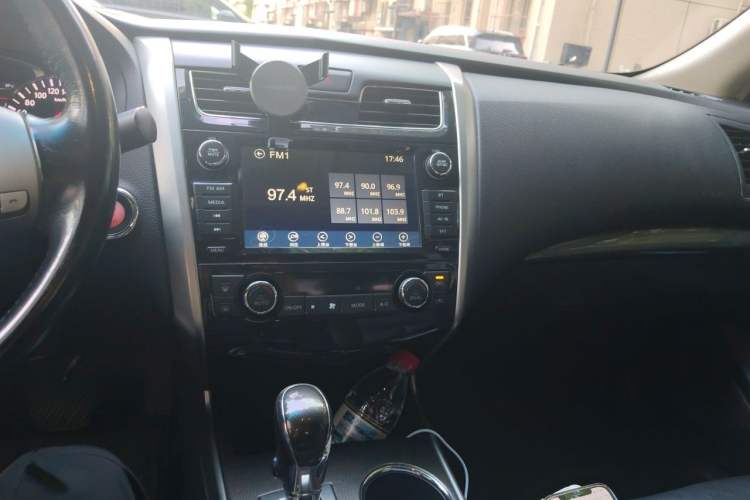 Used Nissan Teana 2013 2.0L XL Comfort Edition Audio And AC Panel