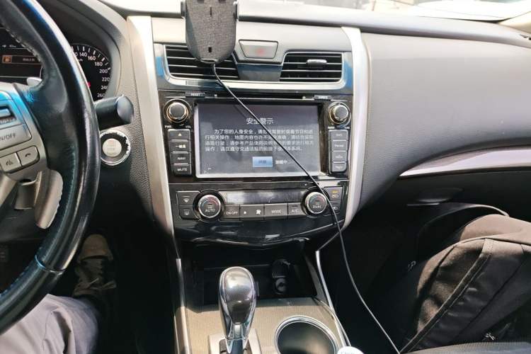 Used Nissan Teana 2013 2.5L XL Leading Edition Audio And AC Panel