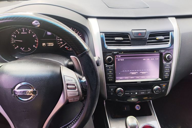 Used Nissan Teana 2013 2.5L XL Leading Edition Audio And AC Panel
