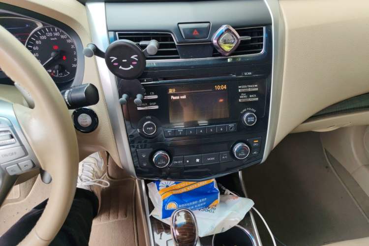 Used Nissan Teana 2013 2.5L XL Leading Edition Audio And AC Panel