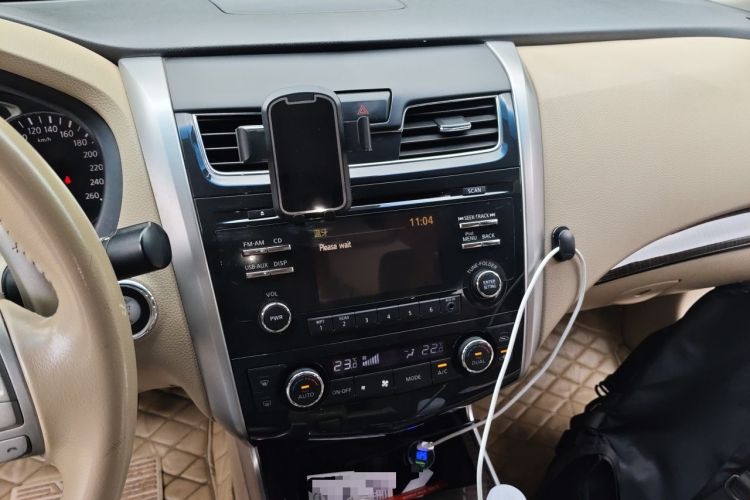 Used Nissan Teana 2013 2.5L XL Leading Edition Audio And AC Panel