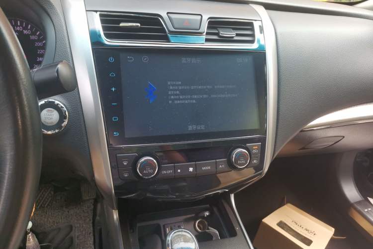 Used Nissan Teana 2013 2.0L XL Comfort Edition Audio And AC Panel