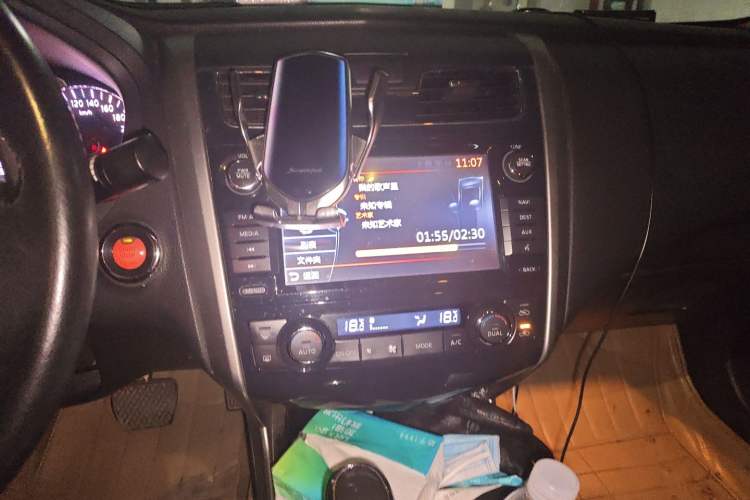Used Nissan Teana 2013 2.5L XL Leading Edition Audio And AC Panel