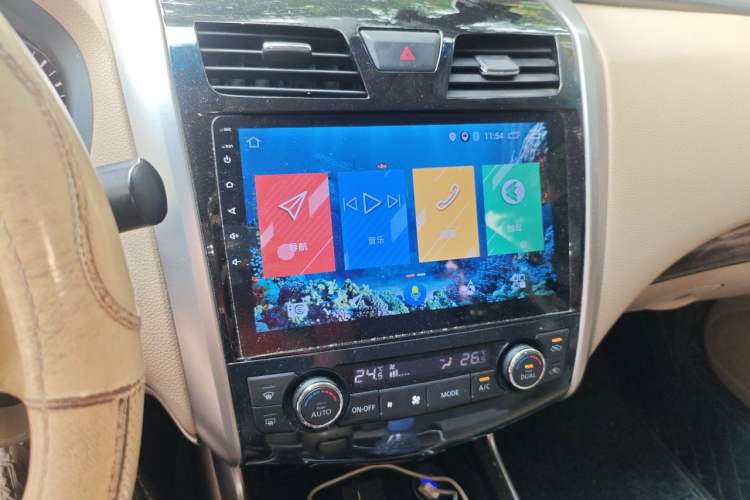 Used Nissan Teana 2013 2.0L XL Comfort Edition Audio And AC Panel