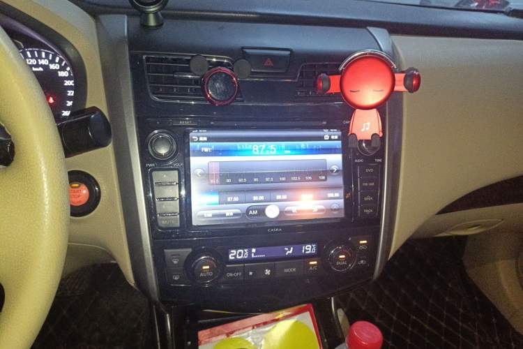 Used Nissan Teana 2013 2.0L XE Fashion Edition Audio And AC Panel