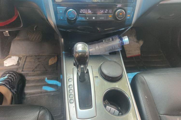 Used Nissan Teana 2013 2.0L XL Comfort Edition Audio And AC Panel