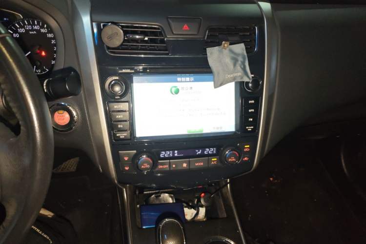 Used Nissan Teana 2013 2.0L XL Comfort Edition Audio And AC Panel