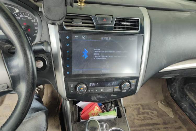 Used Nissan Teana 2013 2.0L XL Comfort Edition Audio And AC Panel