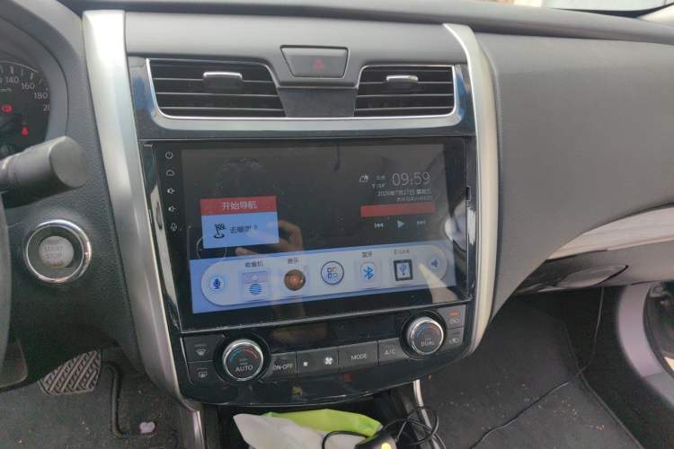 Used Nissan Teana 2013 2.5L XL Leading Edition Audio And AC Panel